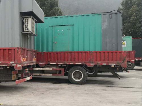 龙湖柴油发电机组使用注意安全事项有哪些？