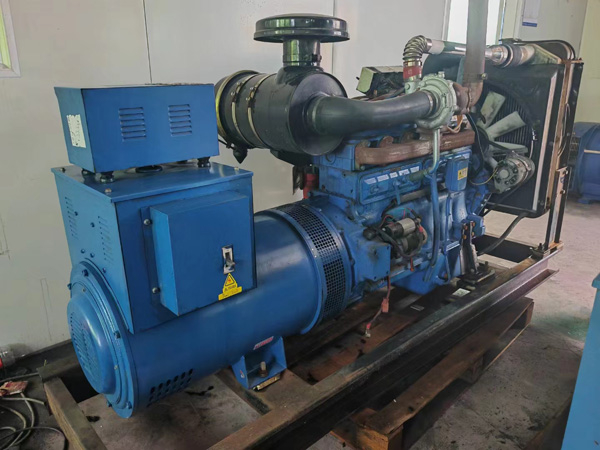 龙湖100kW柴油发电机组使用多级机油有哪些优缺点？